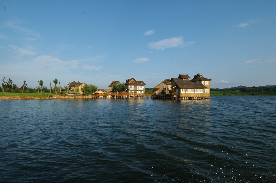 08094641bjqz.jpg
